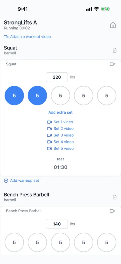 Workout runner: elapsed clock, squat sets logged, rest timer running